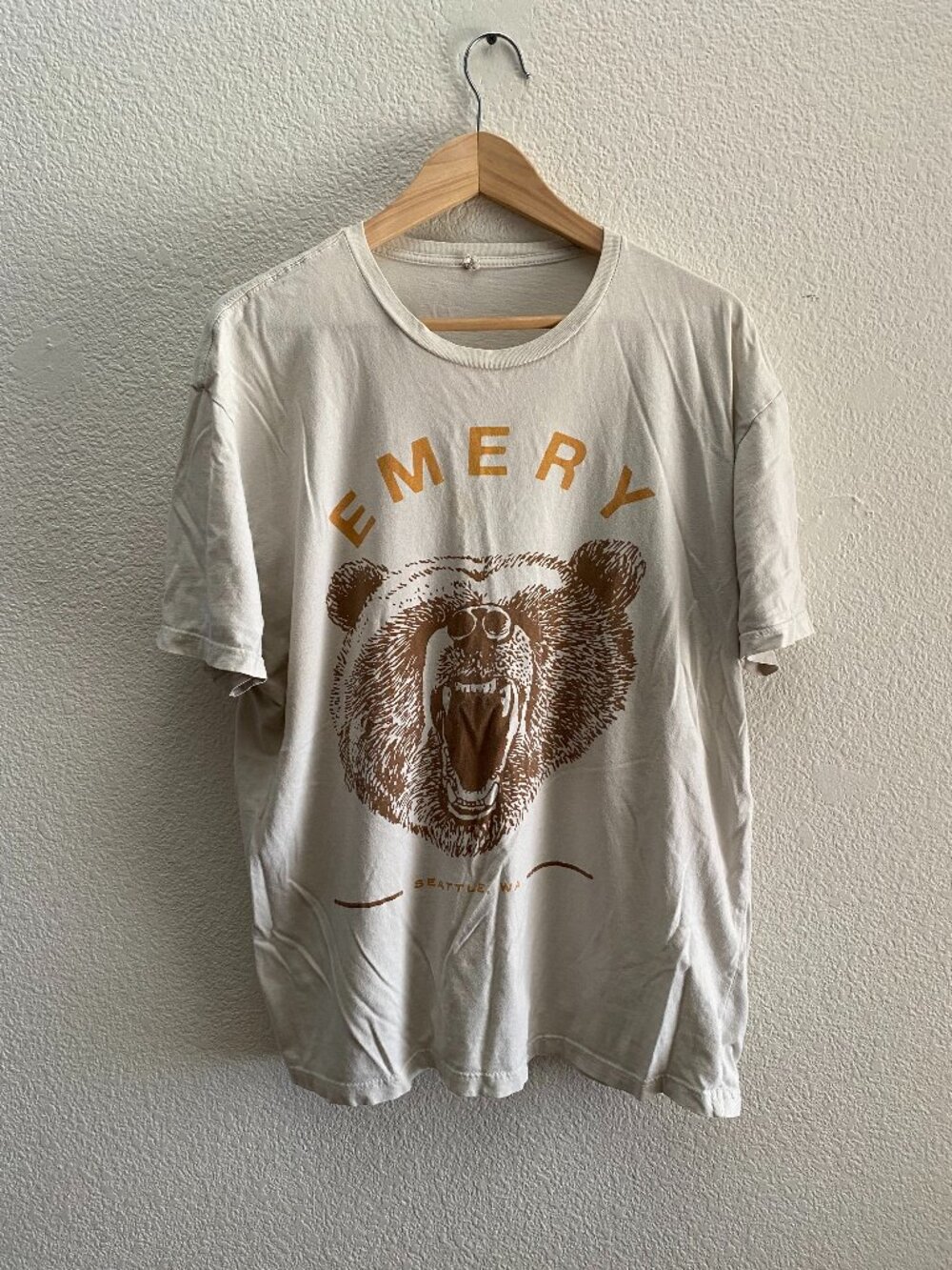 Emery Band Grizzly Bear Seattle WA T-Shirt Men's XL Concert Tour Merch Rock Band